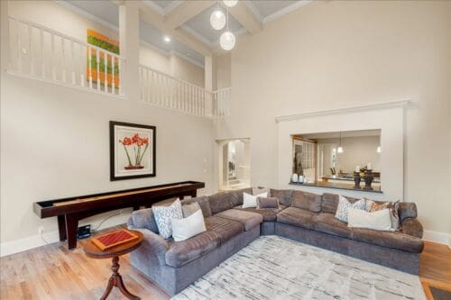 Open property gallery