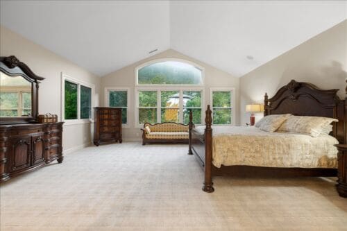 Open property gallery