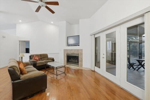 Open property gallery