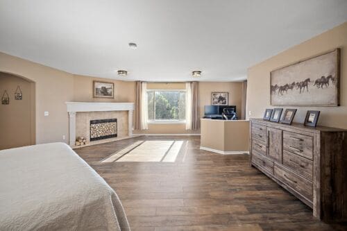 Open property gallery