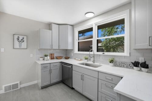 Open property gallery