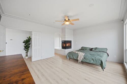 Open property gallery