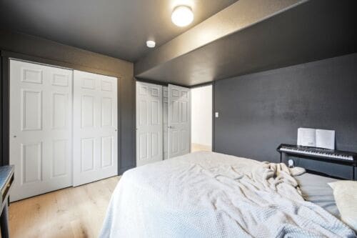 Open property gallery