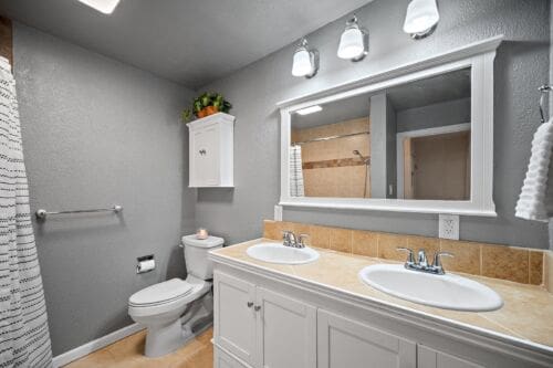 Open property gallery