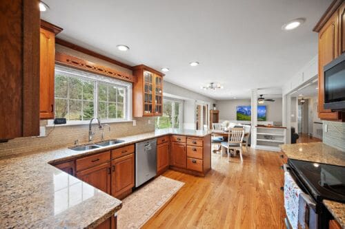 Open property gallery