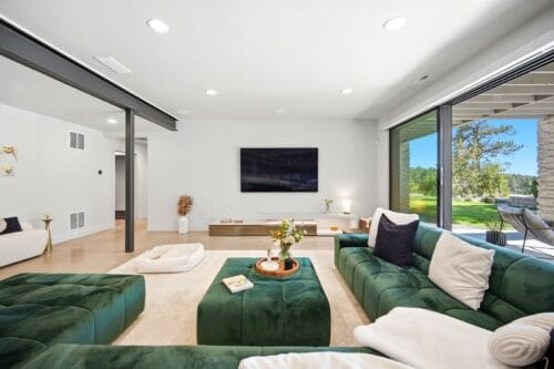 Open property gallery