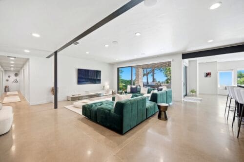 Open property gallery