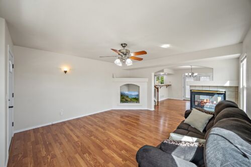 Open property gallery