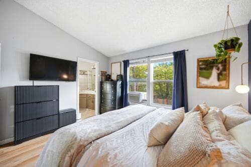 Open property gallery