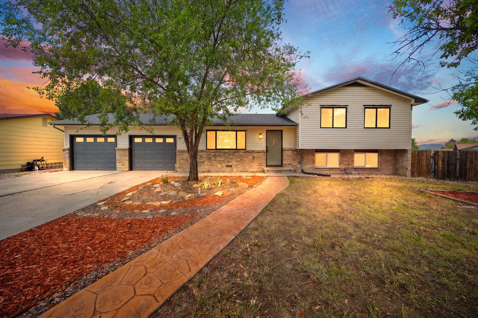 310 Cielo Vista Street, Colorado Springs, CO 80911: photo 1 of 48