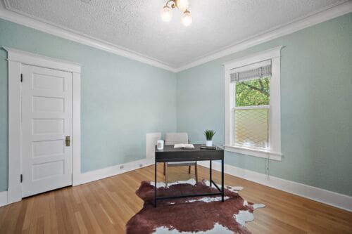 Open property gallery