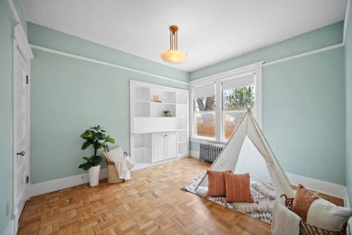 Open property gallery