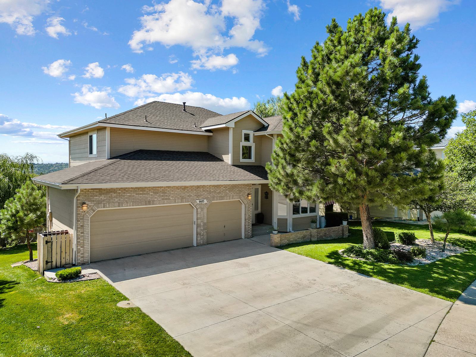 6615 Sky Hawk Court, Colorado Springs, CO 80919: photo 1 of 15