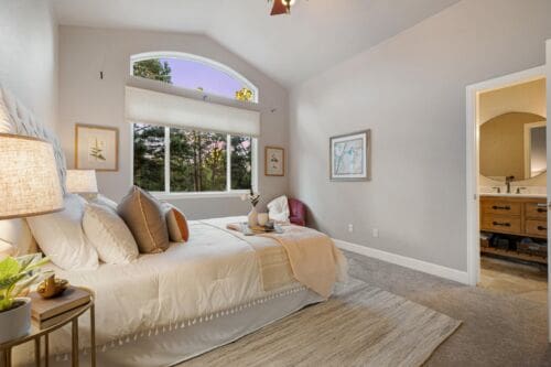Open property gallery