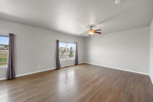 Open property gallery