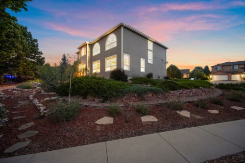 Open property gallery